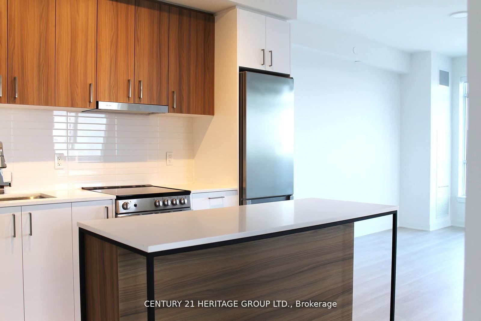 30 Upper Mall Way, Unit A3410 thumbnail 6