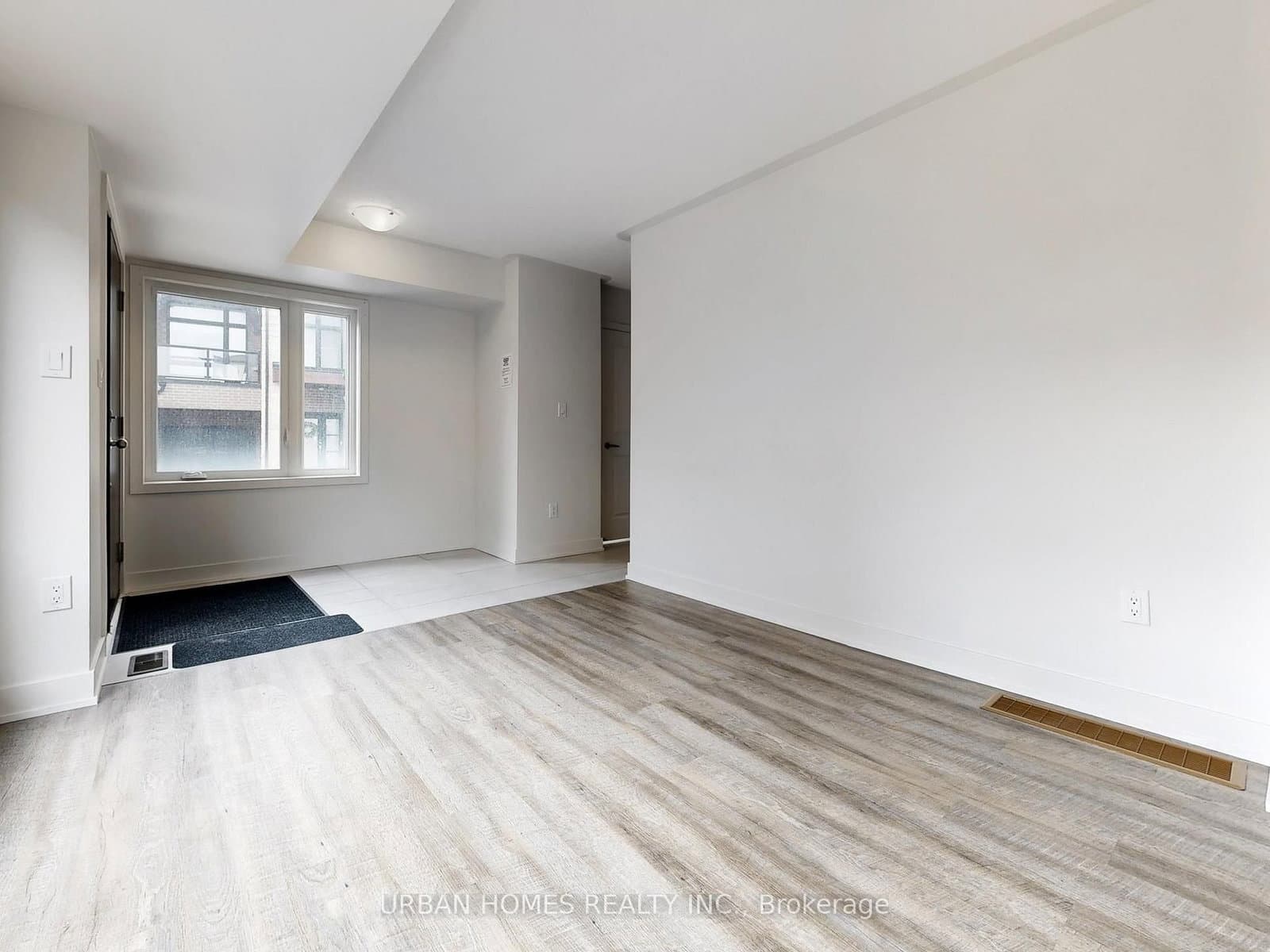 41 Gerussi Street thumbnail 7