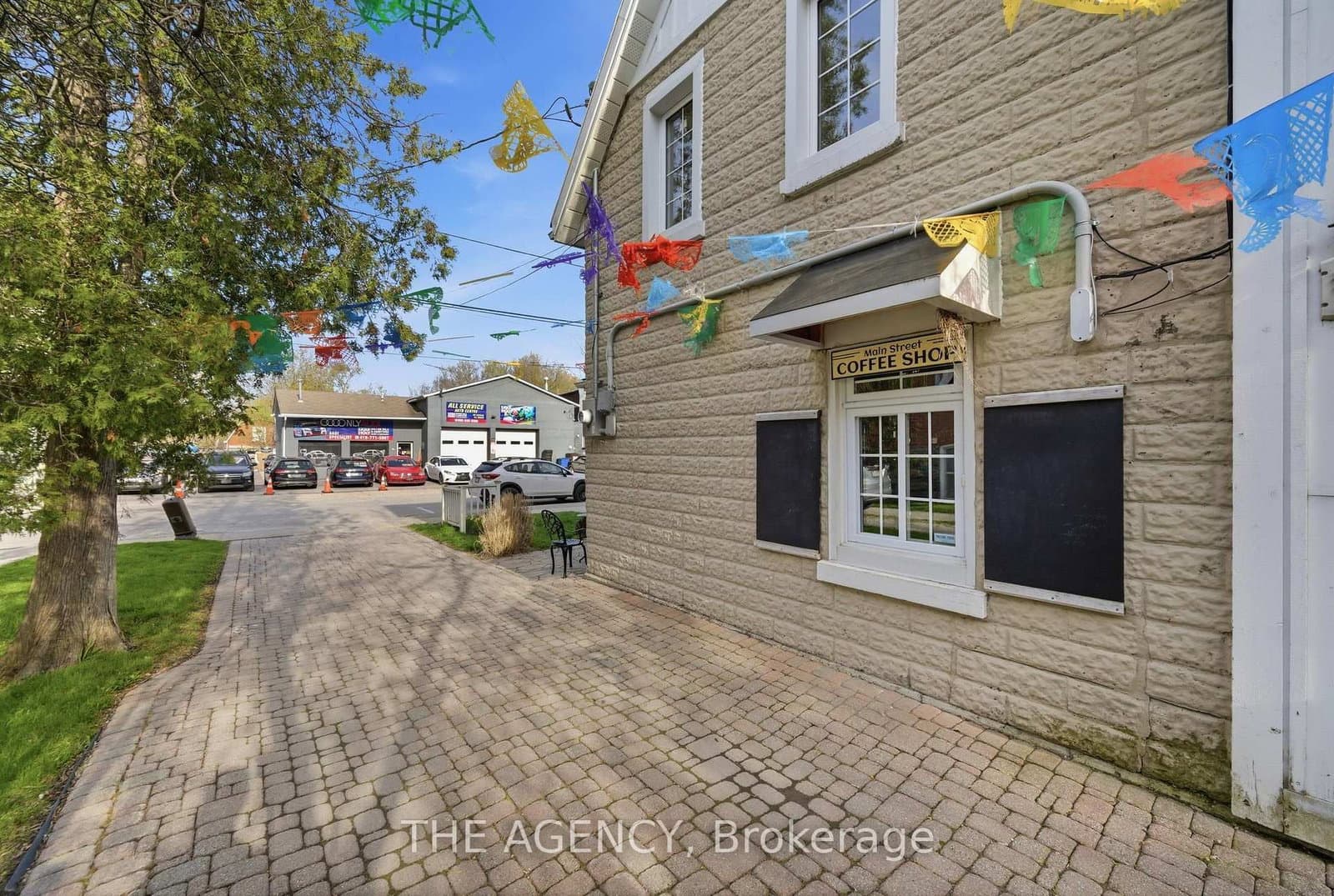 307 Main Street thumbnail 6