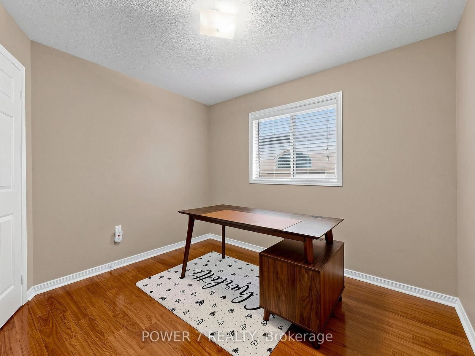 117 St Urbain Drive thumbnail 30