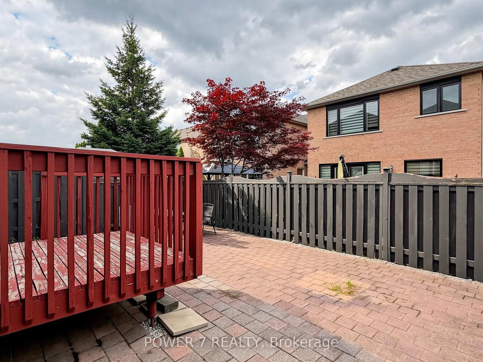 117 St Urbain Drive thumbnail 47