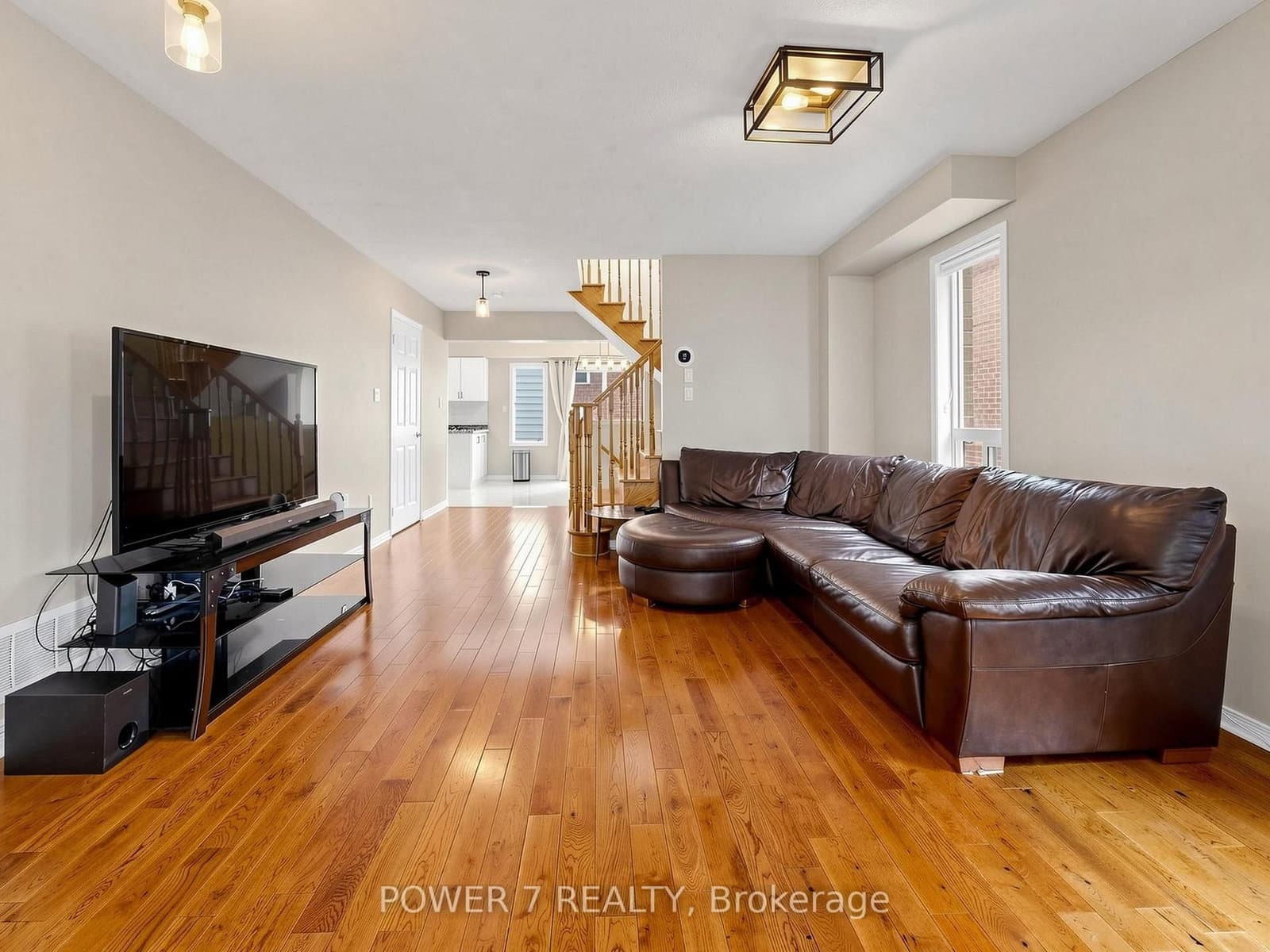 117 St Urbain Drive thumbnail 8