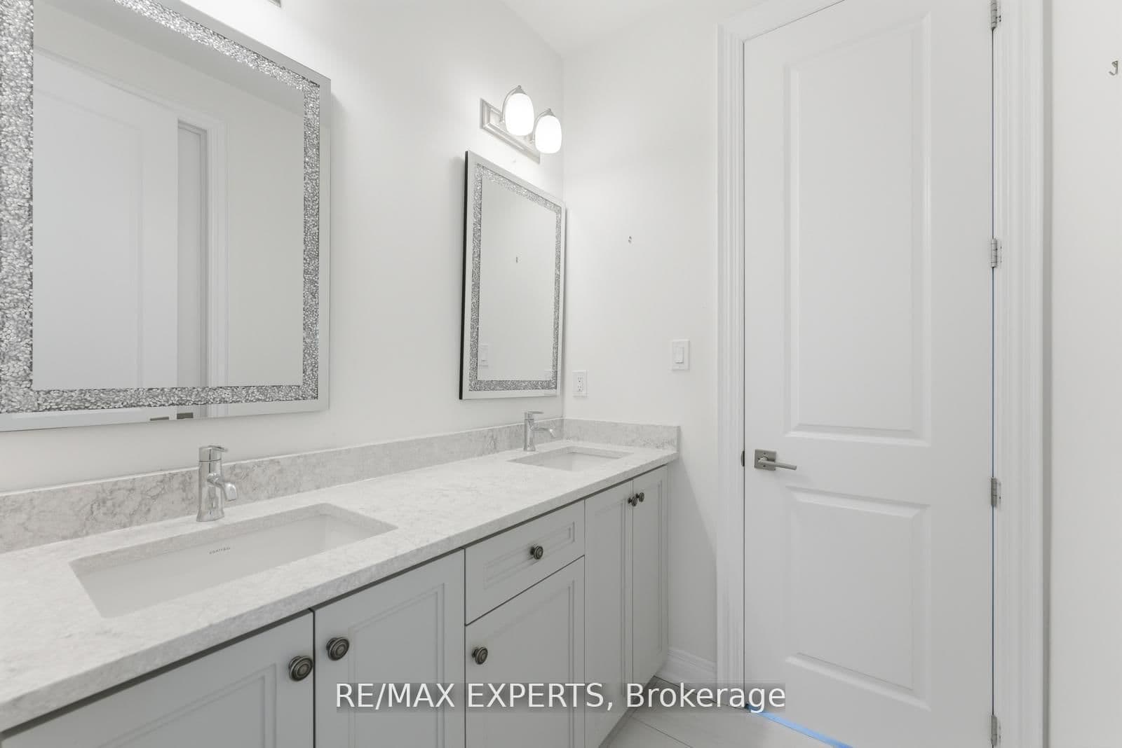 54 Winthrop Crescent thumbnail 32