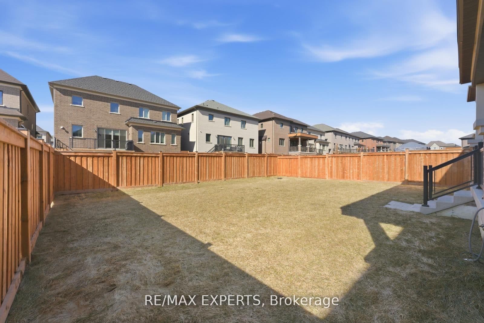 54 Winthrop Crescent thumbnail 45