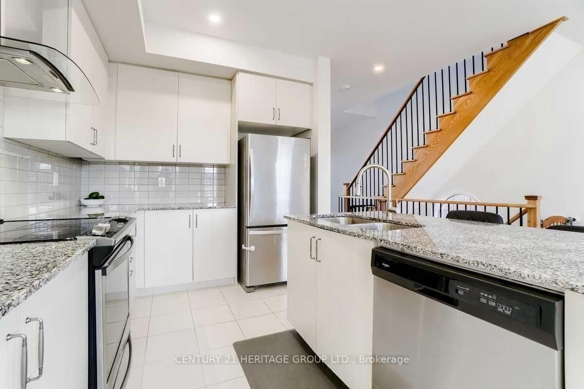 239 Harding Park thumbnail 9