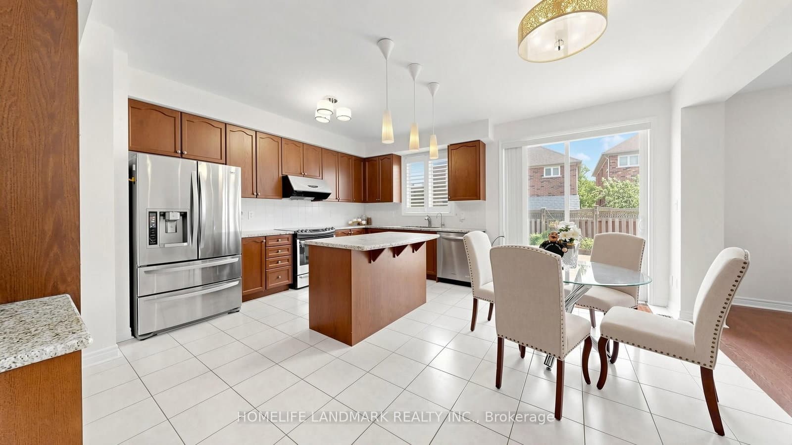 81 Prince Of Wales Drive thumbnail 12