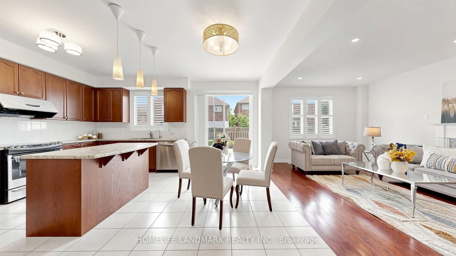 81 Prince Of Wales Drive thumbnail 13