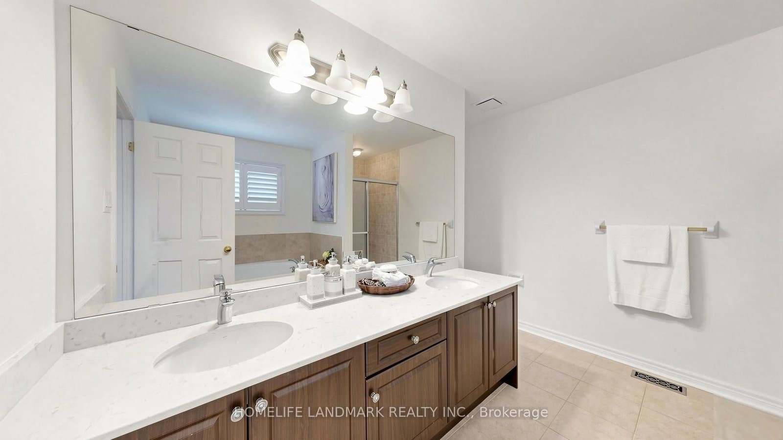 81 Prince Of Wales Drive thumbnail 28