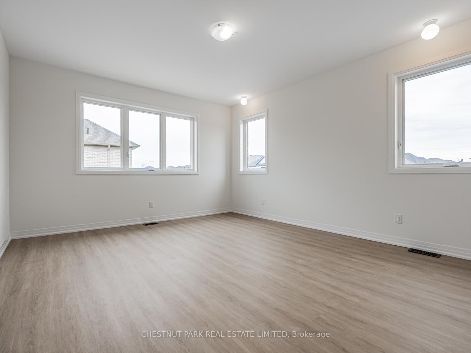 41 Robert Eaton Avenue thumbnail 22