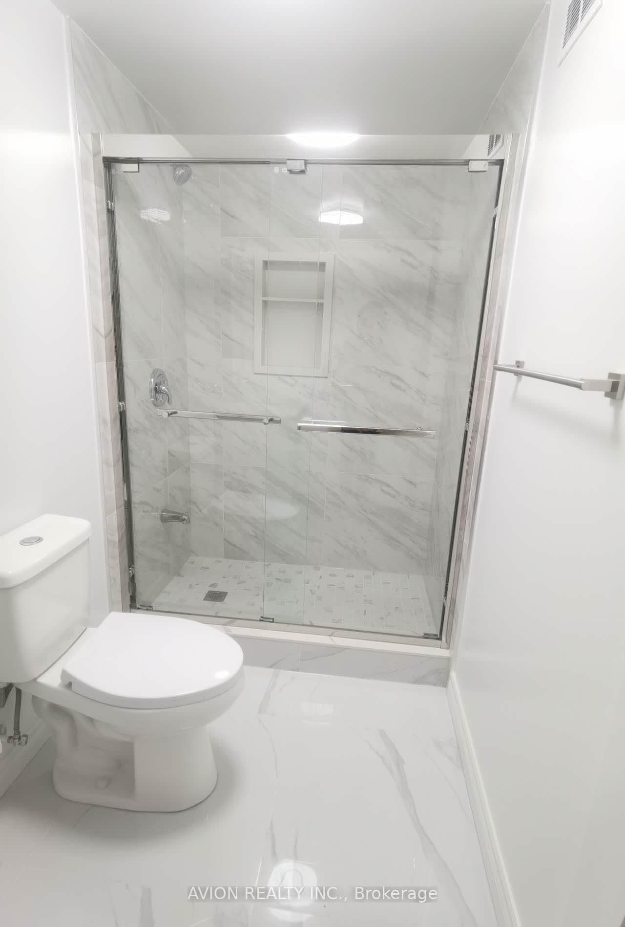 66 Eastern Skies Way, Unit basement thumbnail 9