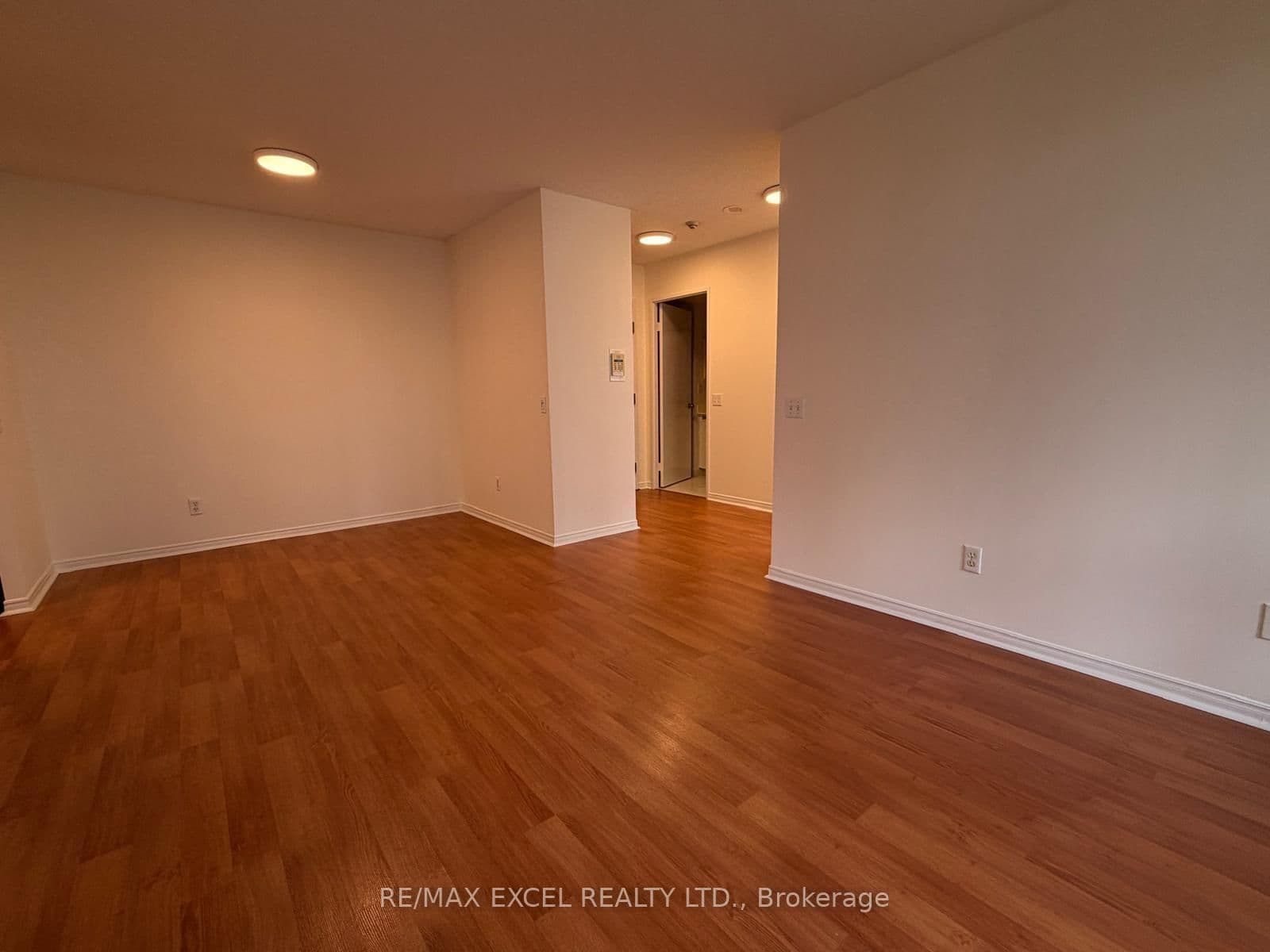 91 Townsgate Drive, Unit 507 thumbnail 3