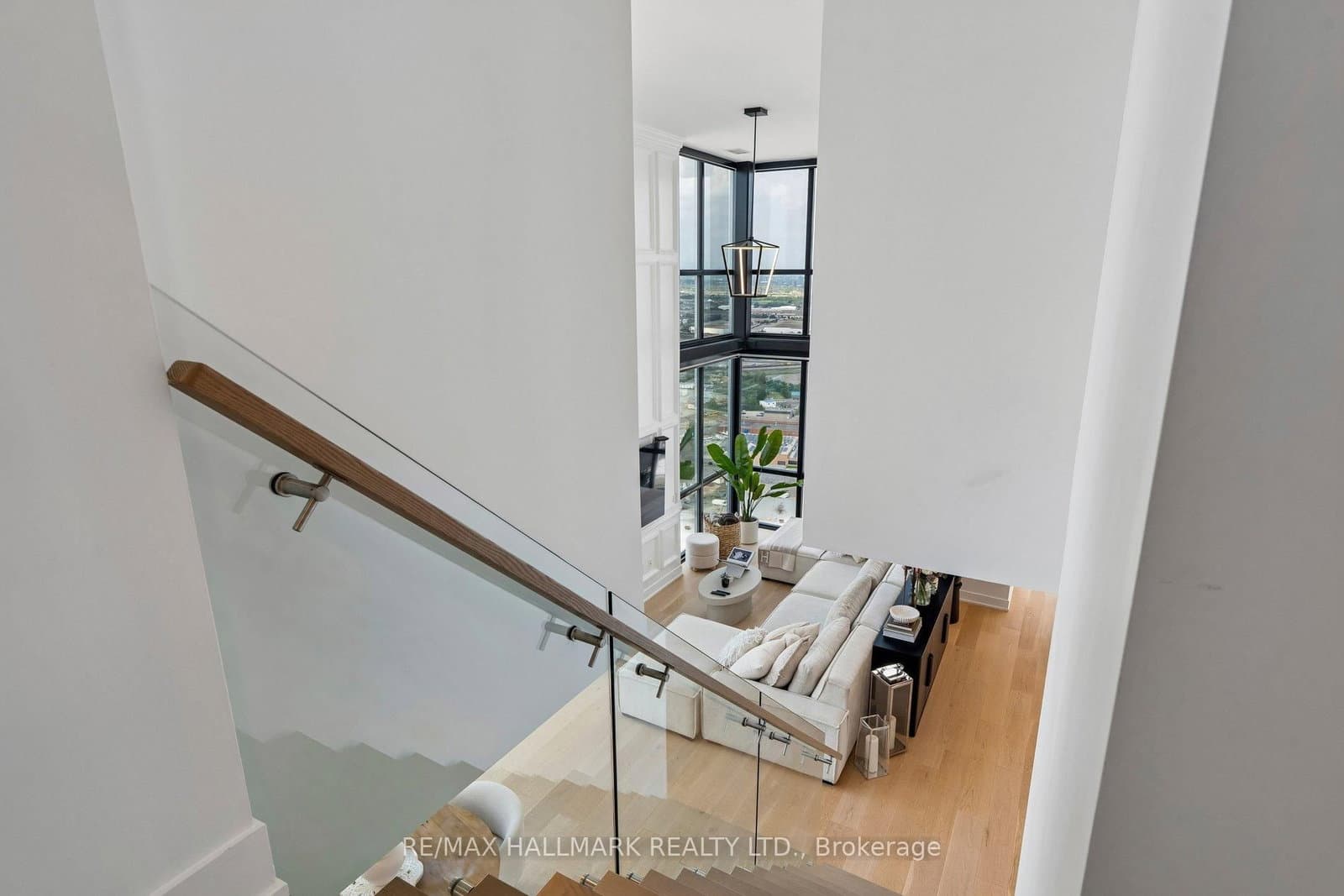 2908 Highway 7, Unit PH3806 thumbnail 26