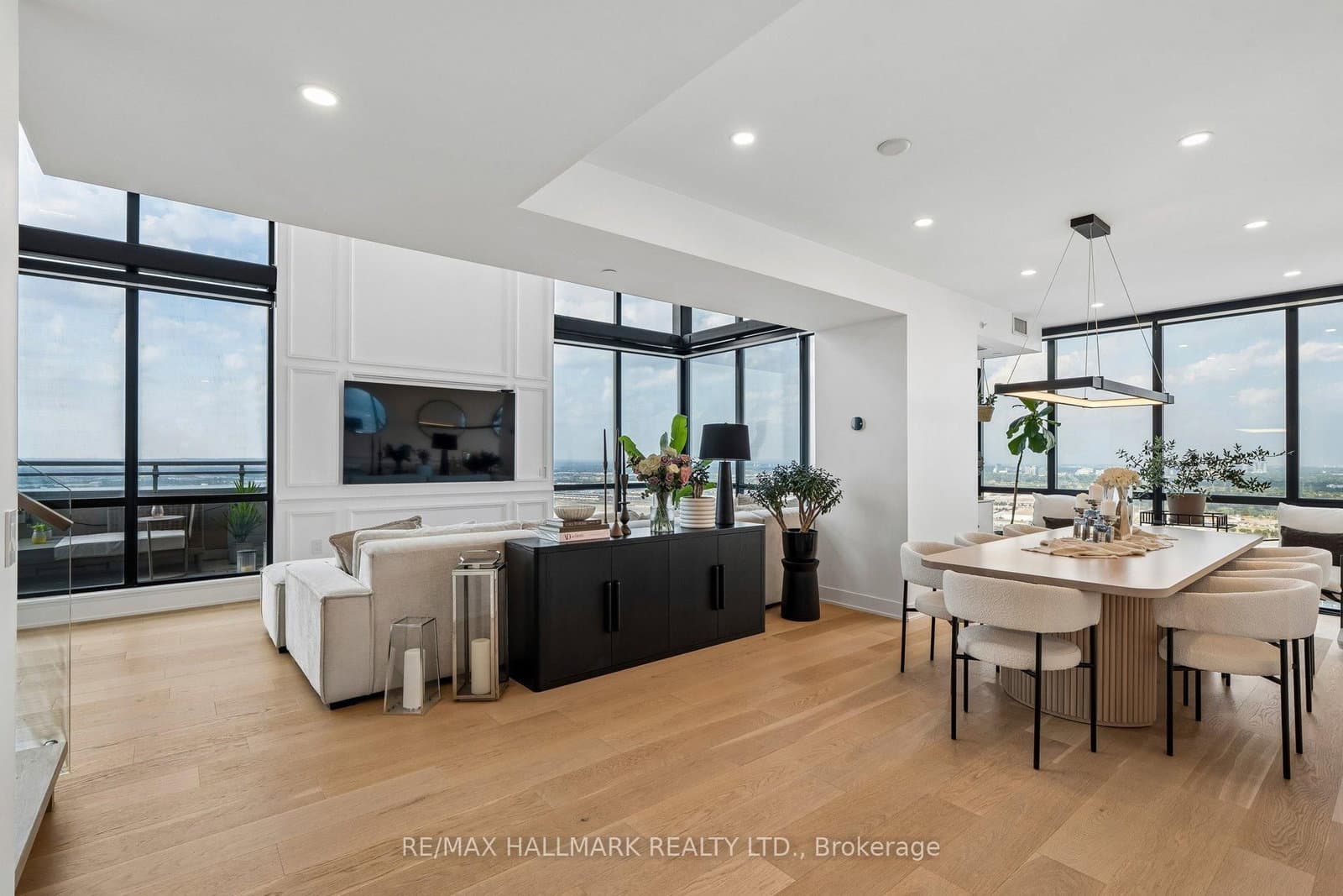 2908 Highway 7, Unit PH3806 thumbnail 6