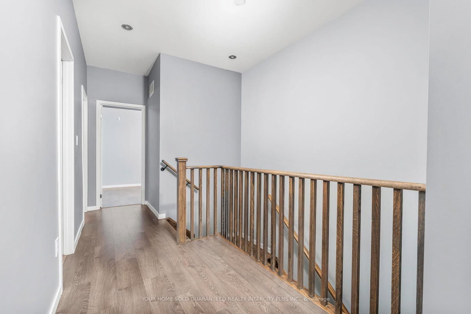 3910 Major Mackenzie Drive thumbnail 31