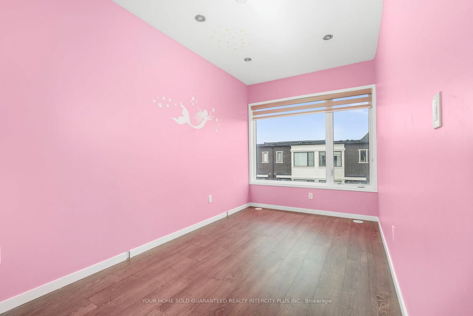 3910 Major Mackenzie Drive thumbnail 43