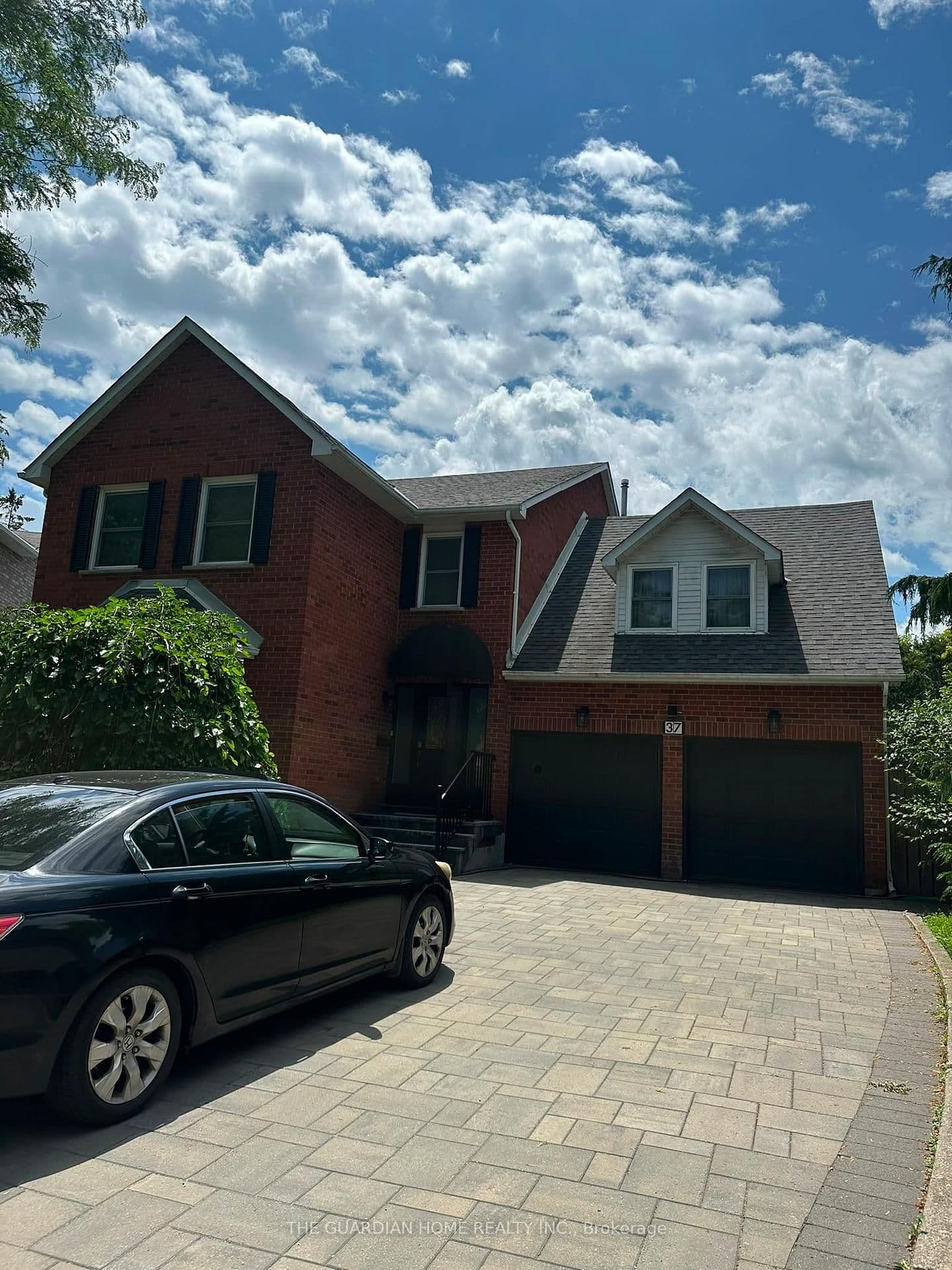 37 Murdock Avenue, Unit Bsmt - Image 1