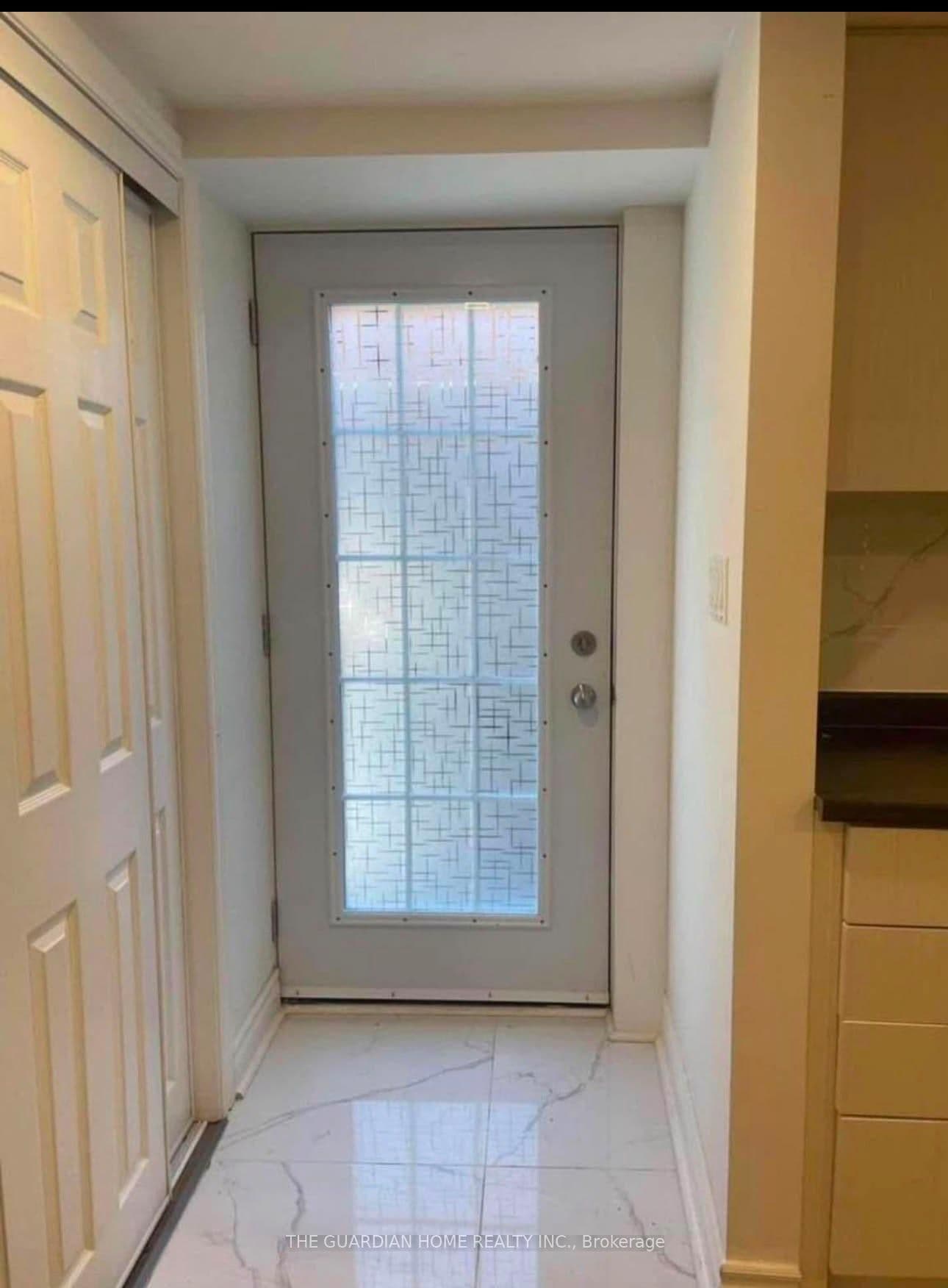 37 Murdock Avenue, Unit Bsmt thumbnail 10