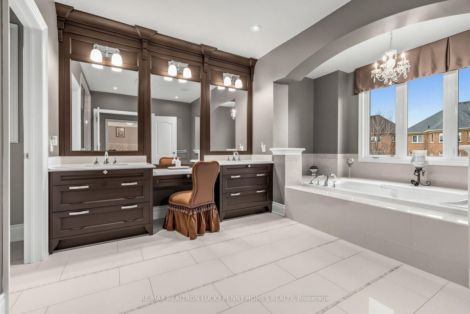 28A Glenbourne Park Drive thumbnail 28