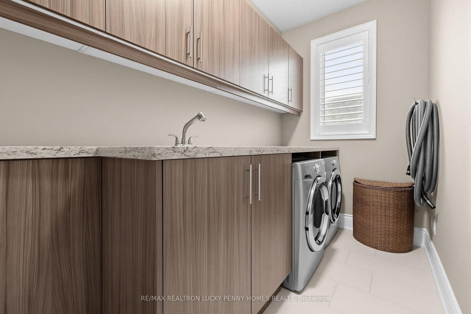 28A Glenbourne Park Drive thumbnail 36