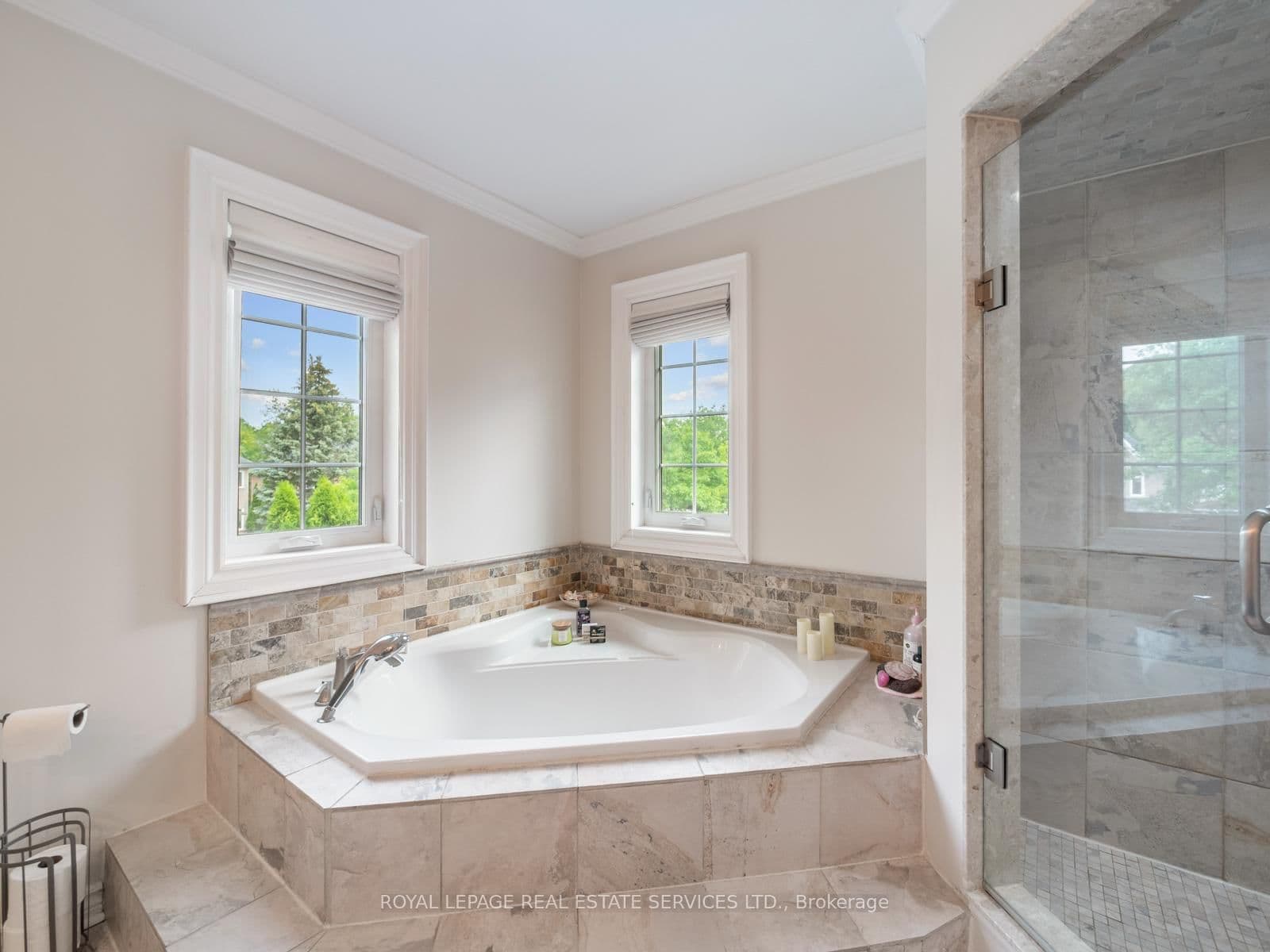 63 Deerglen Terrace thumbnail 35