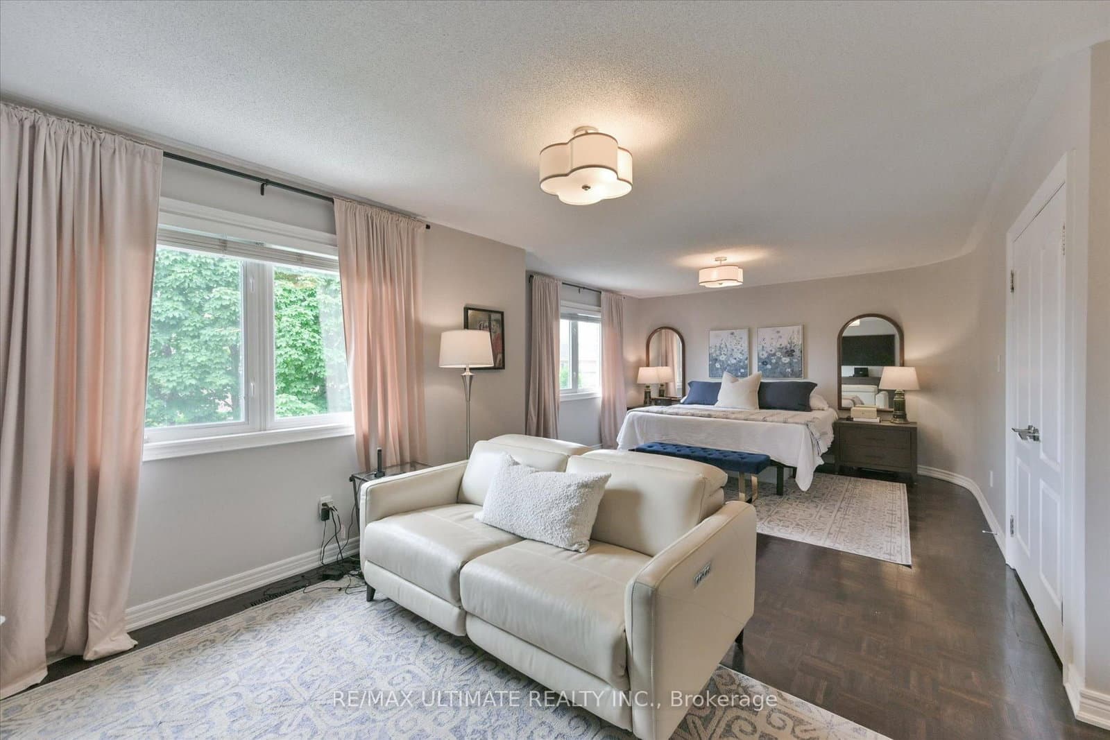 123 Village Green Drive thumbnail 27