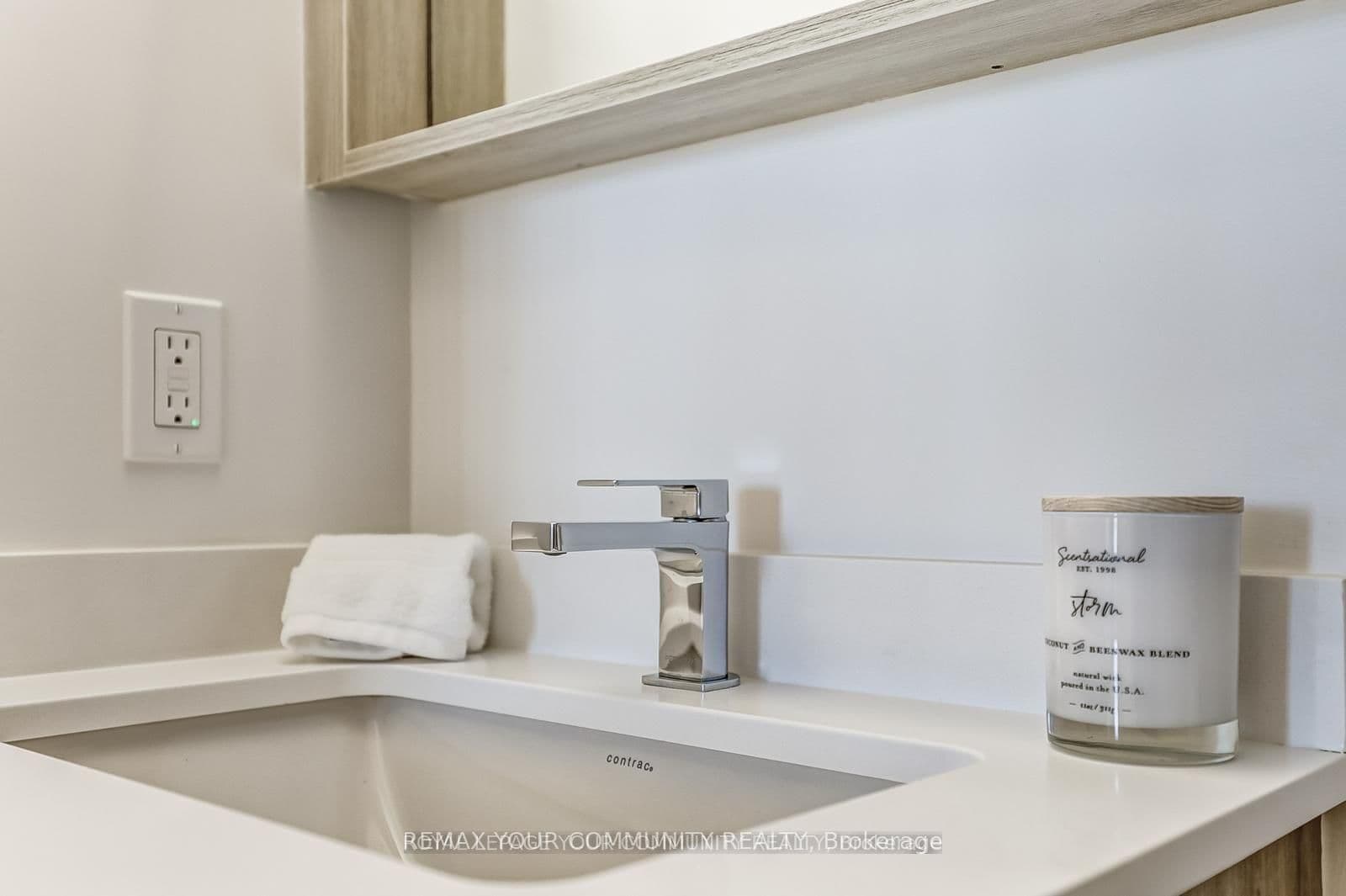 30 Upper Mall Way, Unit 3006 thumbnail 21