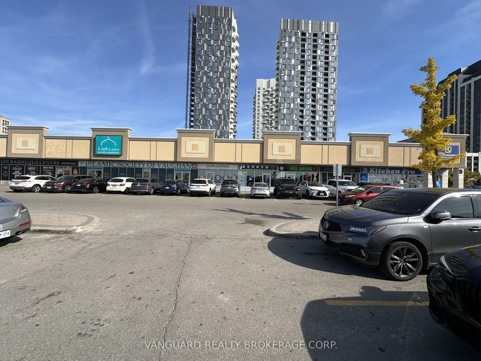 9100 Jane Street, Unit 28 thumbnail 2