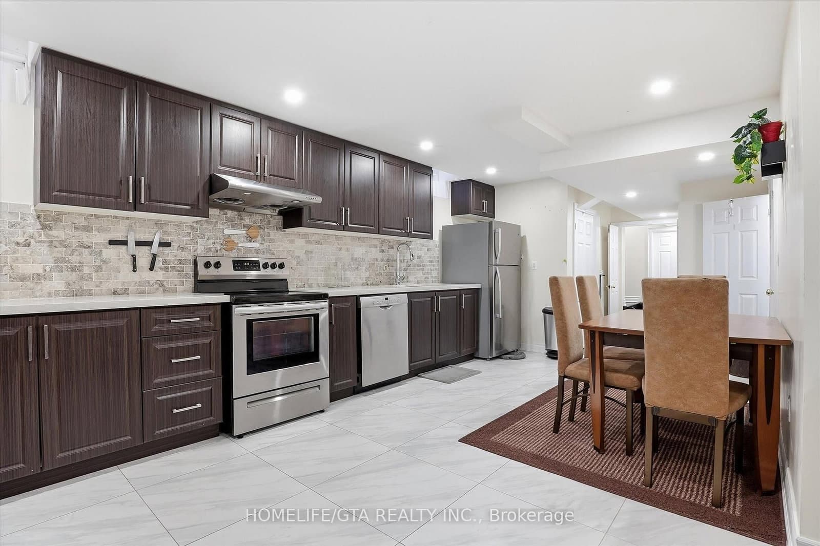 4 Mohandas Drive, Unit Basement thumbnail 17