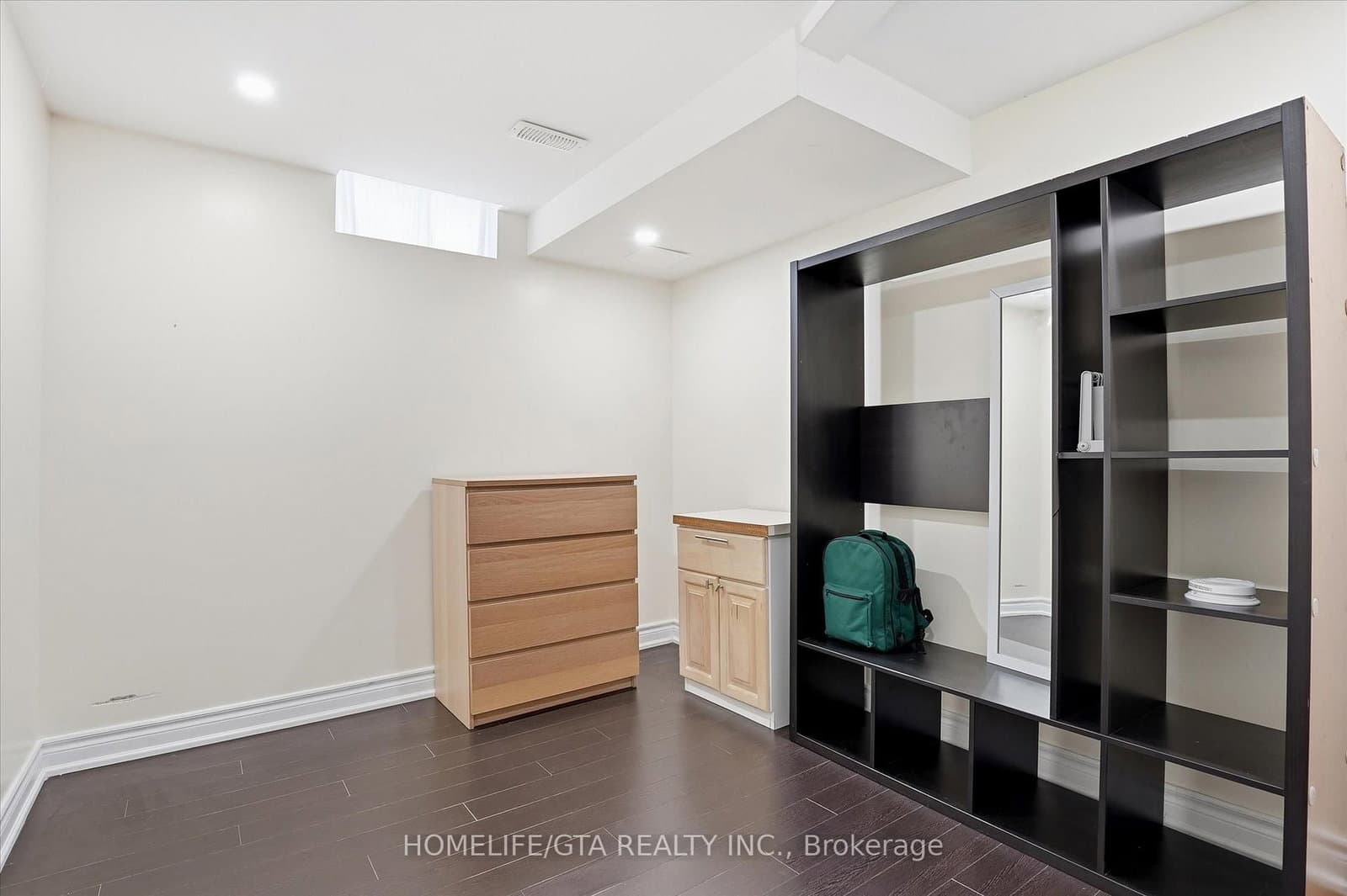 4 Mohandas Drive, Unit Basement thumbnail 18