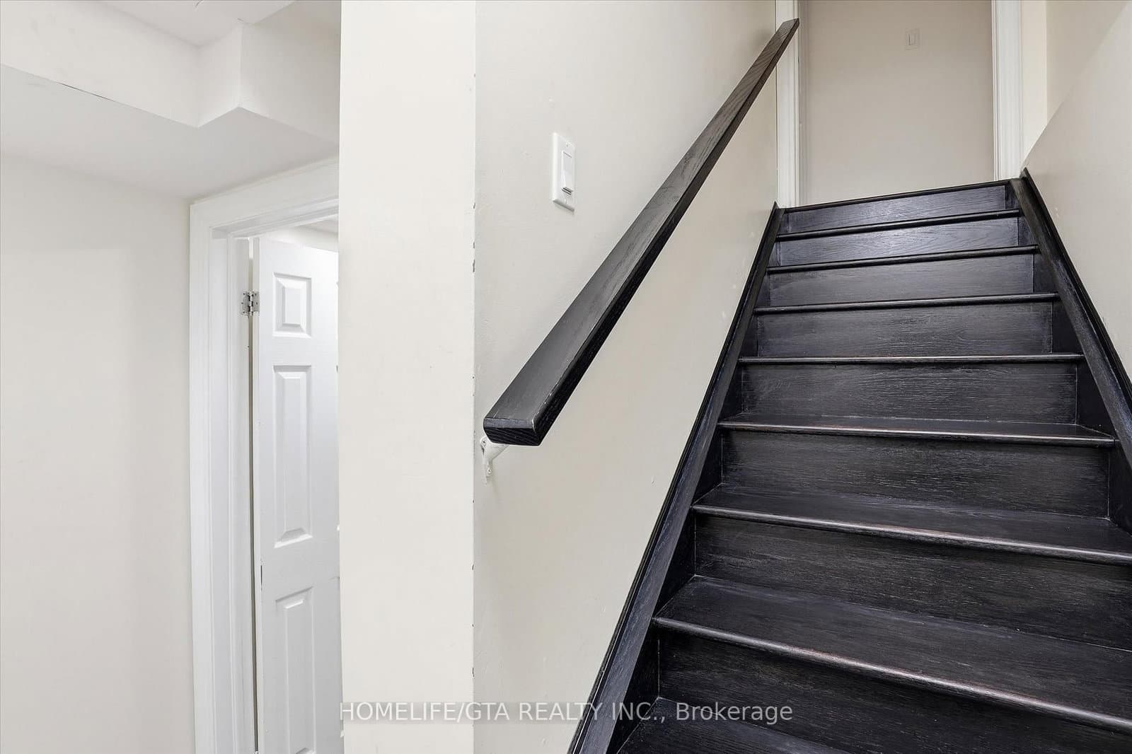 4 Mohandas Drive, Unit Basement thumbnail 7