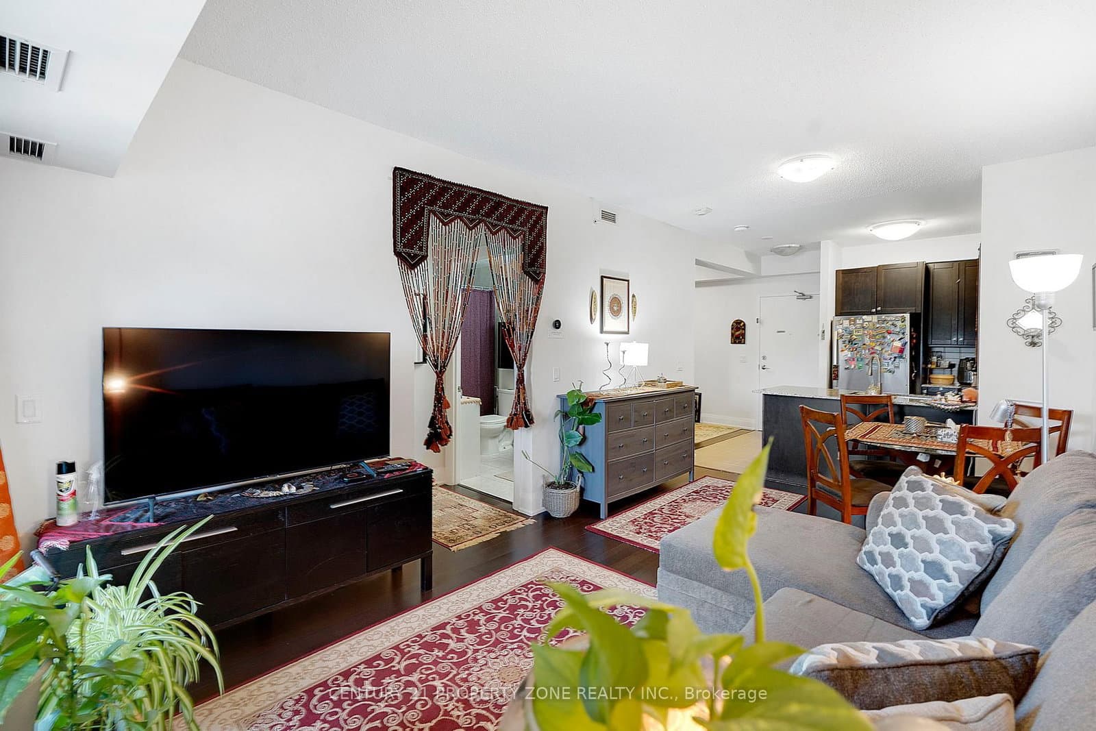 8302 Islington Avenue, Unit 219 thumbnail 13