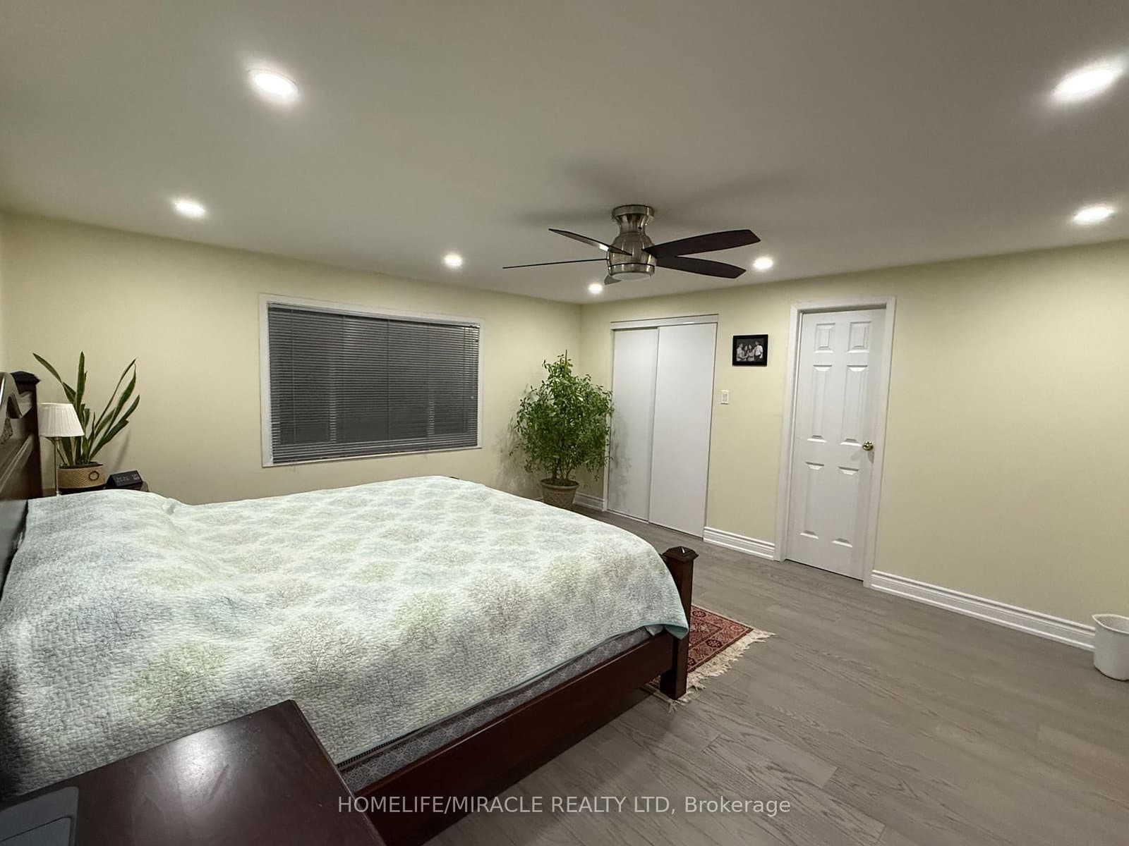 163 Mabley Crescent thumbnail 10