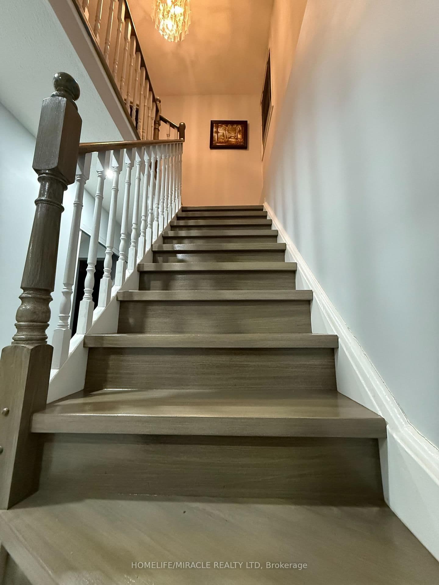 163 Mabley Crescent thumbnail 8