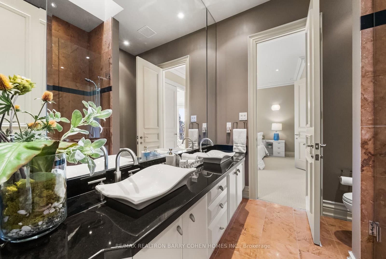 15 Sylvia Court thumbnail 34
