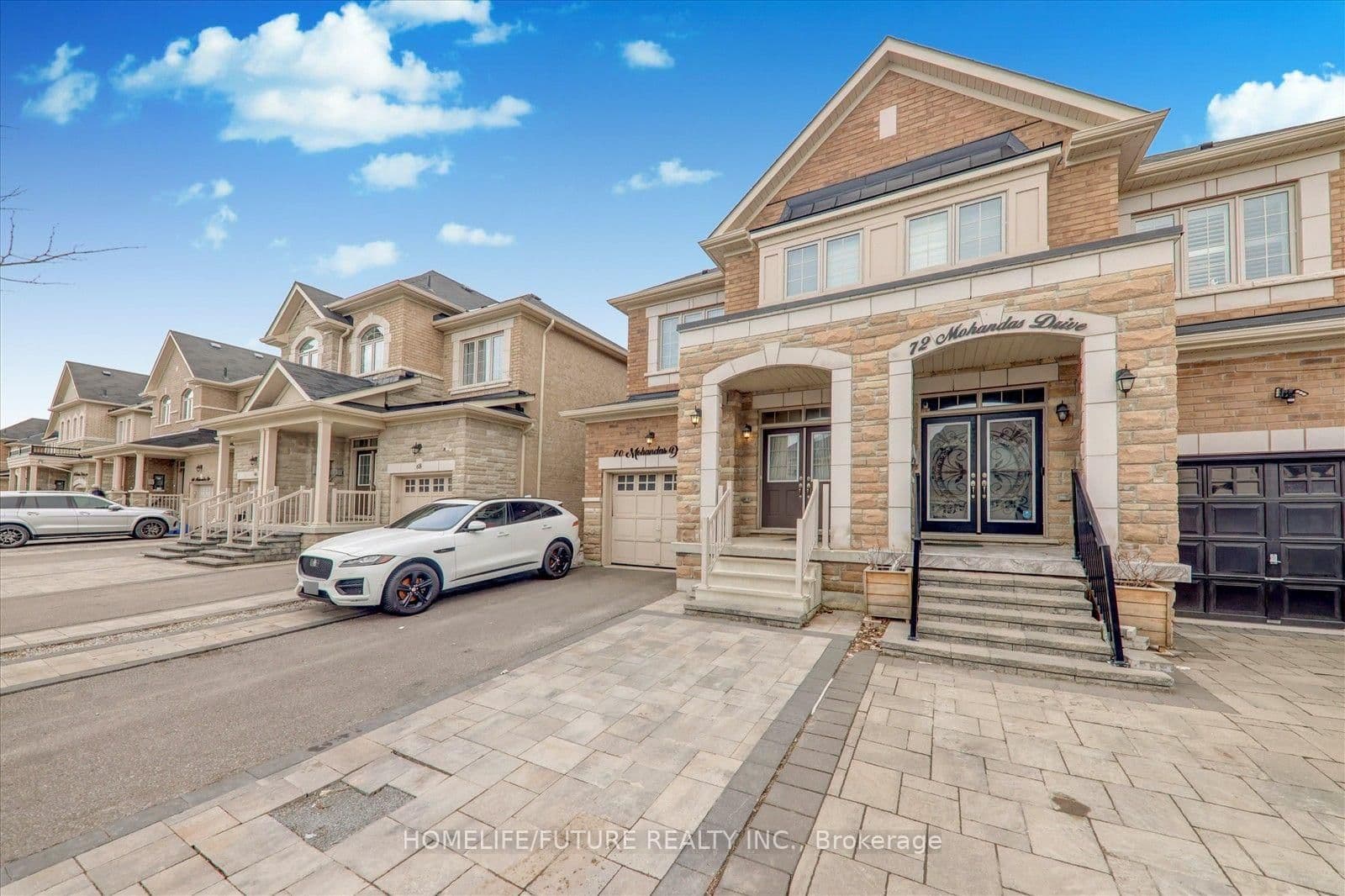 70 Mohandas Drive thumbnail 3