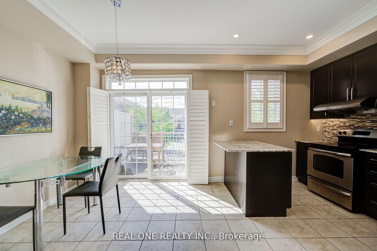 9 Ruskov Lane, Unit Upper thumbnail 10
