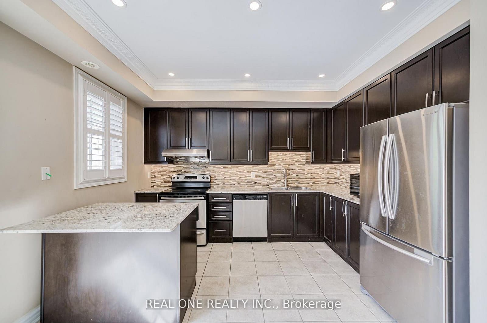 9 Ruskov Lane, Unit Upper thumbnail 11