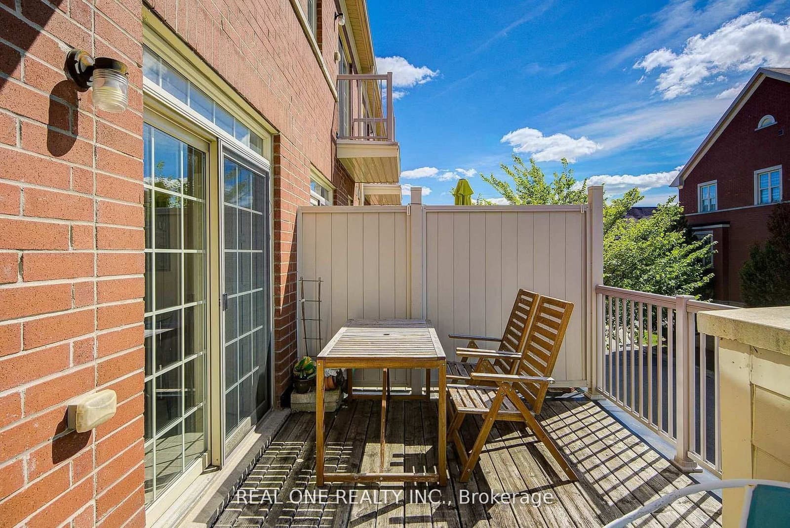 9 Ruskov Lane, Unit Upper thumbnail 30