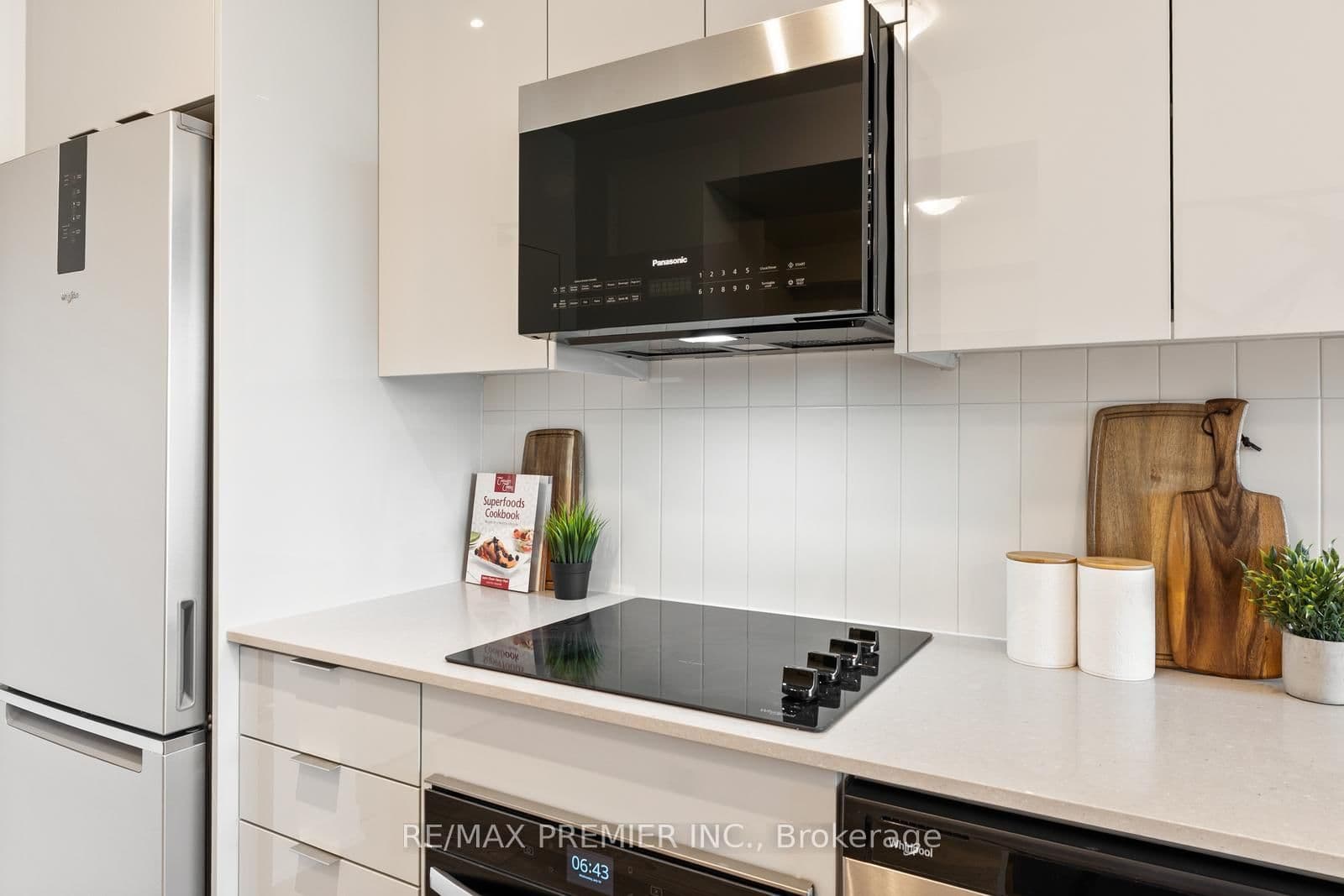 474 Caldari Road, Unit 308 thumbnail 11