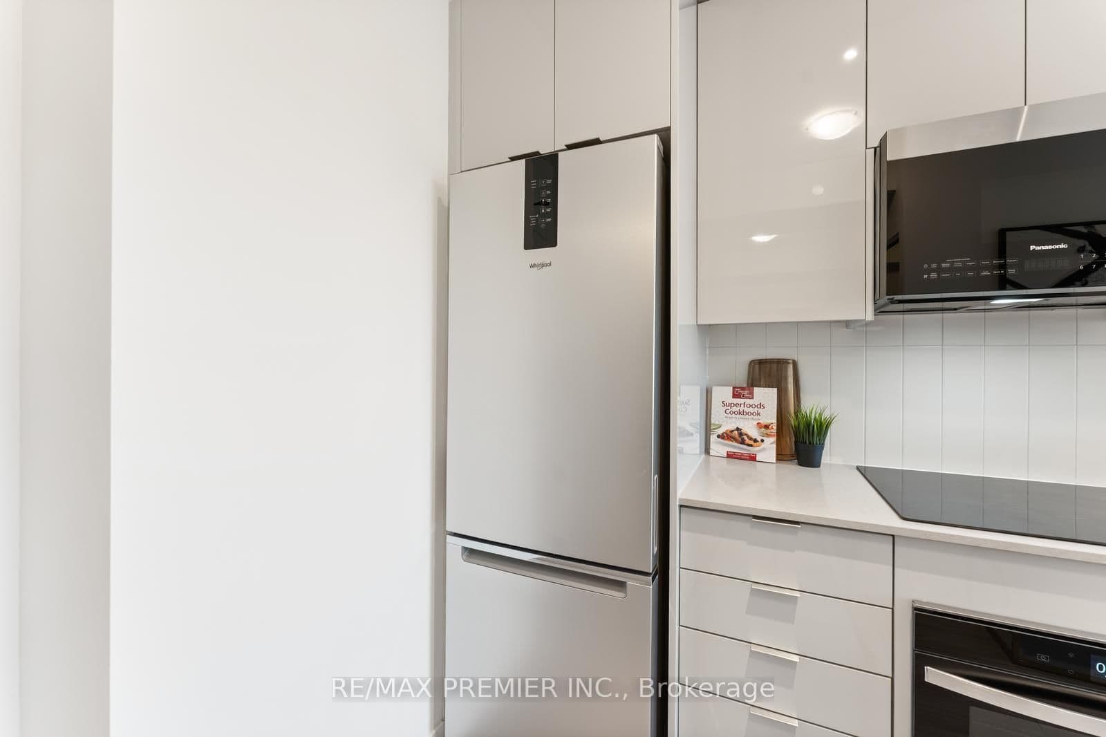 474 Caldari Road, Unit 308 thumbnail 12