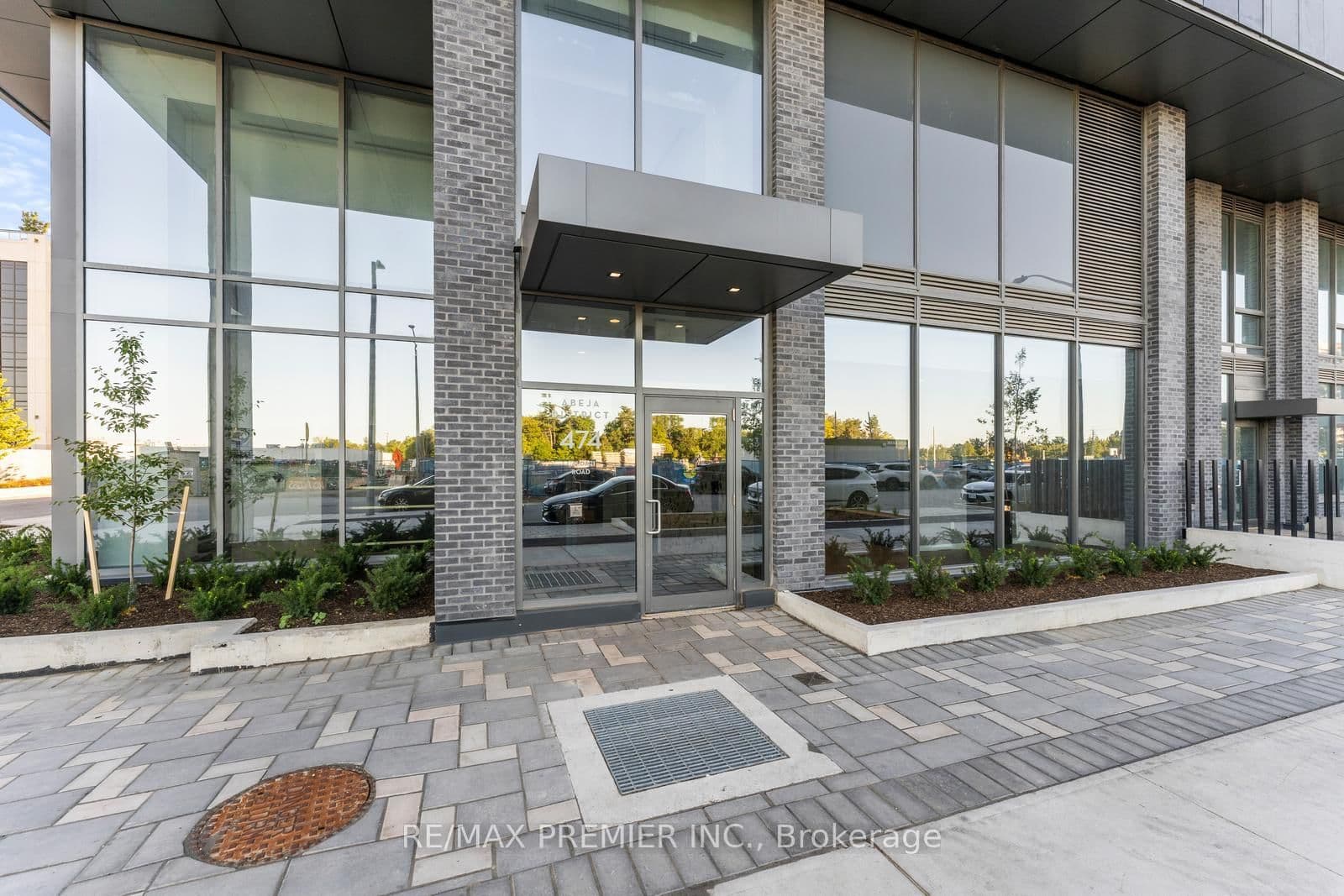 474 Caldari Road, Unit 308 thumbnail 2