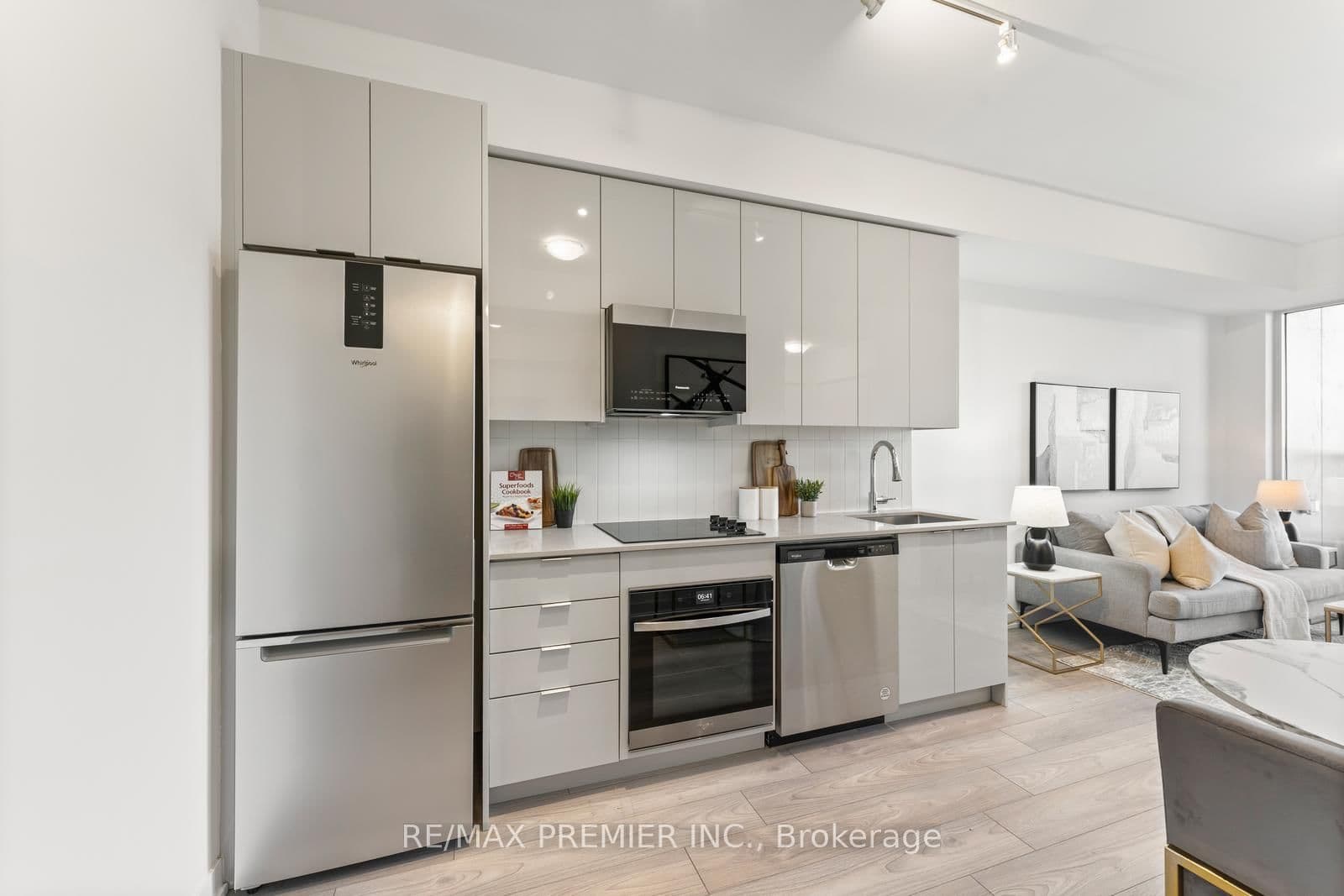 474 Caldari Road, Unit 308 thumbnail 6