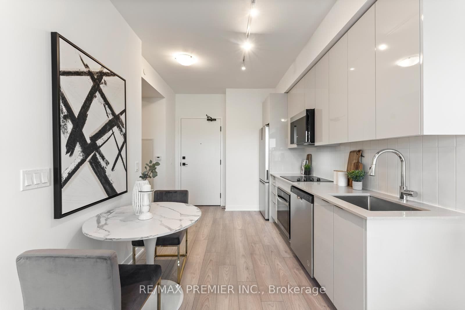 474 Caldari Road, Unit 308 thumbnail 7