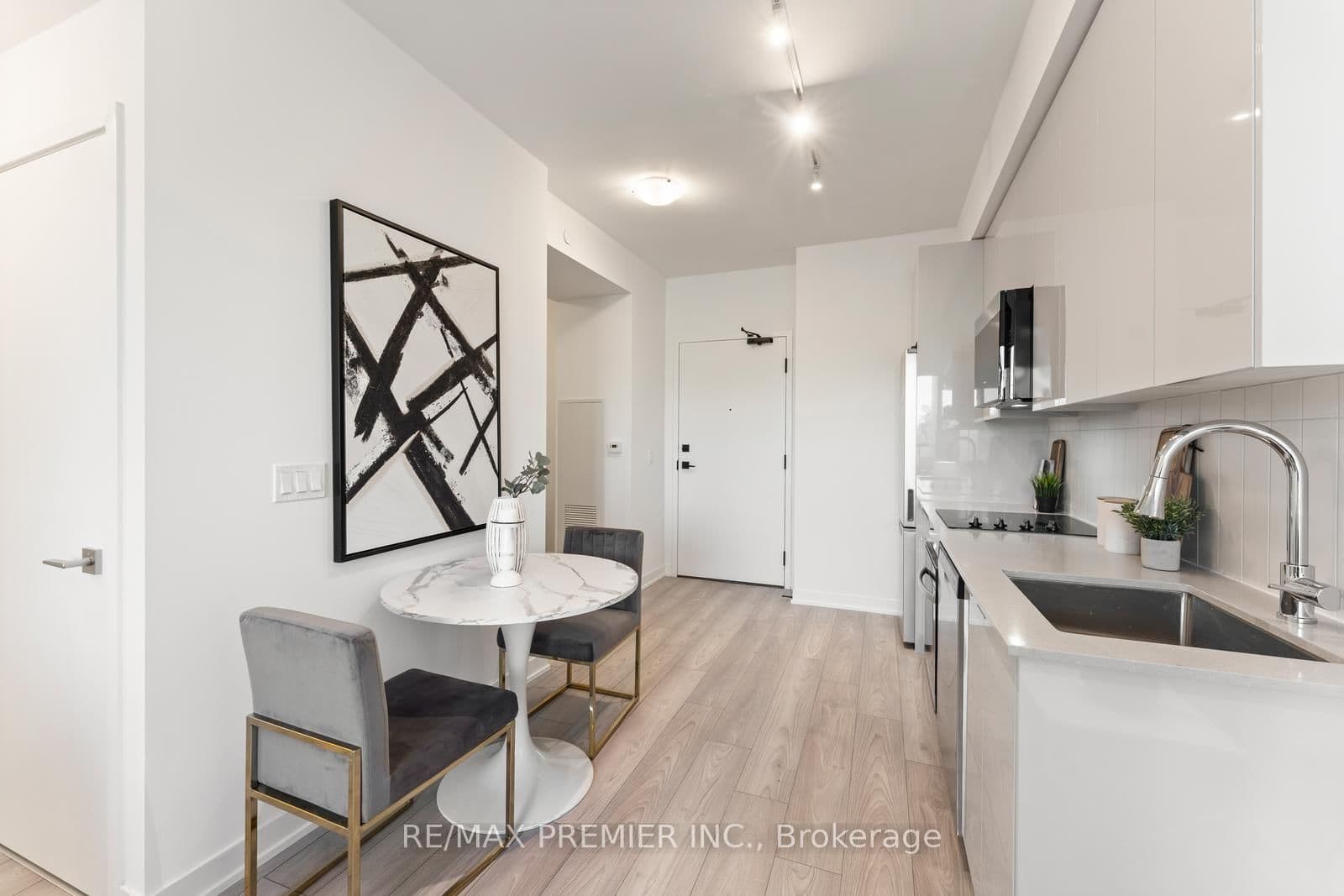 474 Caldari Road, Unit 308 thumbnail 8