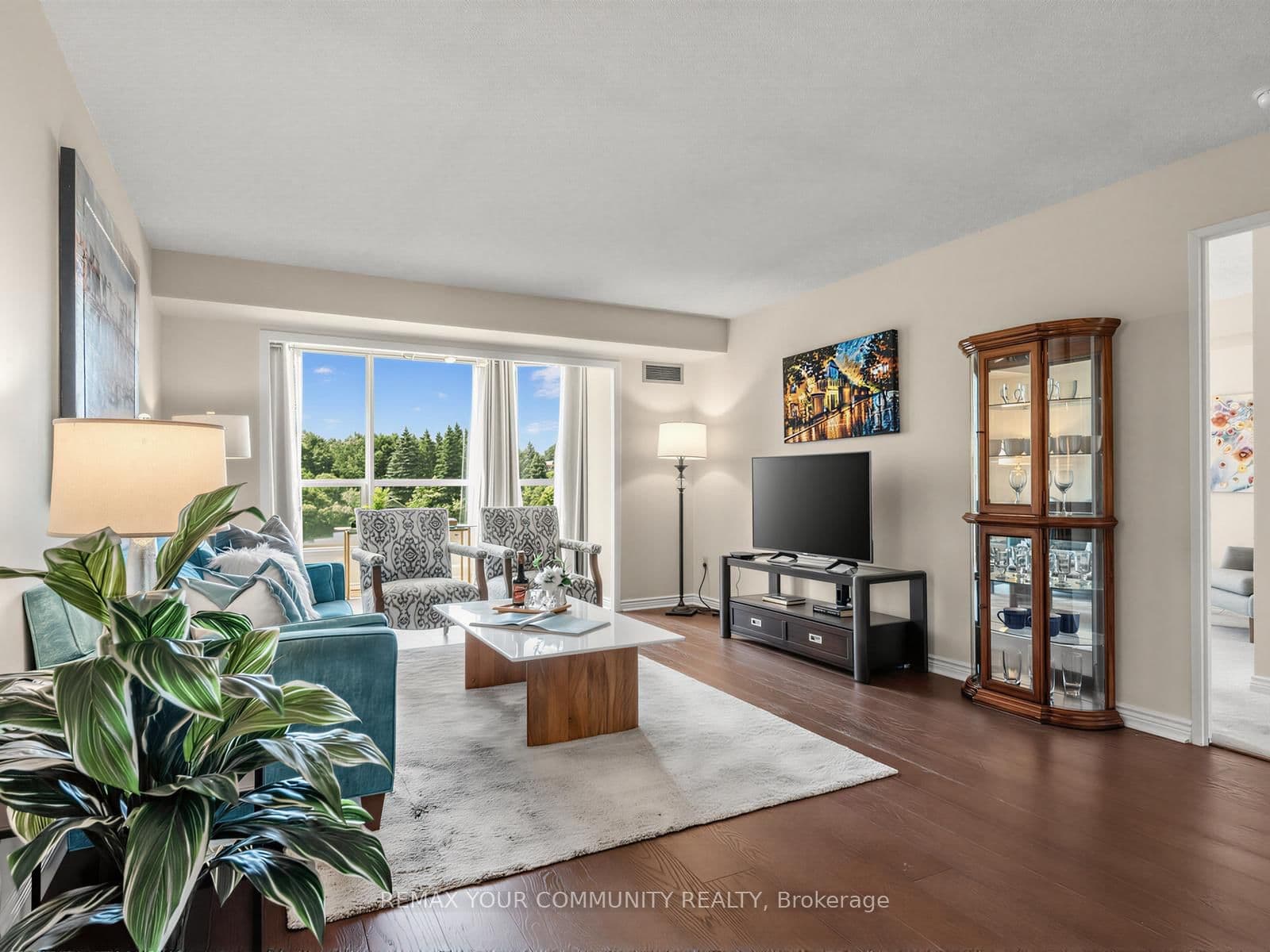 1 Clark Avenue, Unit 612 thumbnail 4