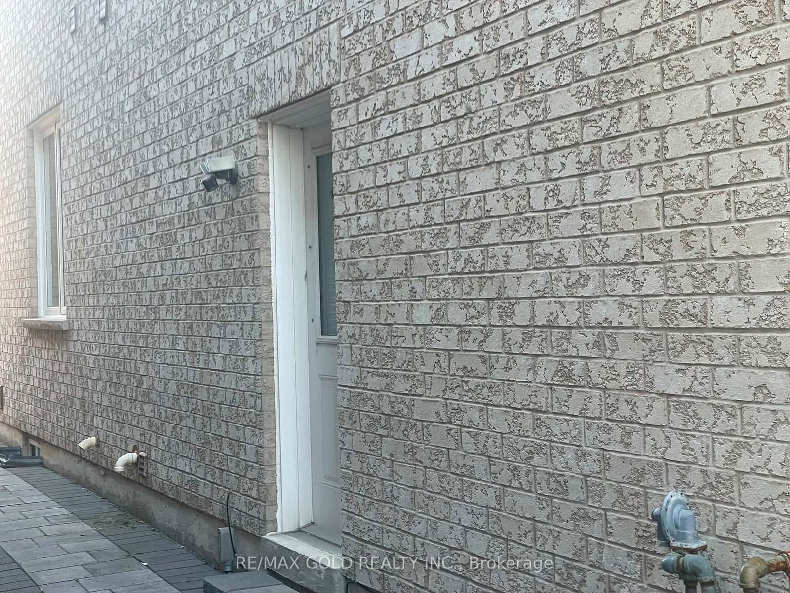 20 Kincaid Lane, Unit BSMT thumbnail 5