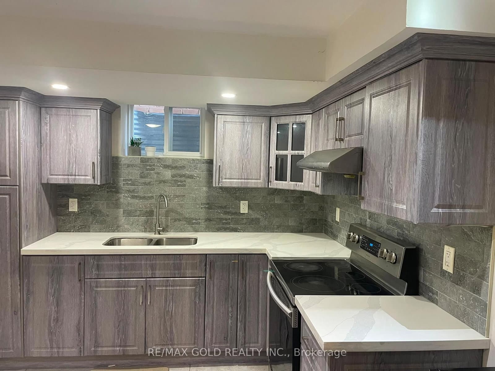 20 Kincaid Lane, Unit BSMT thumbnail 9