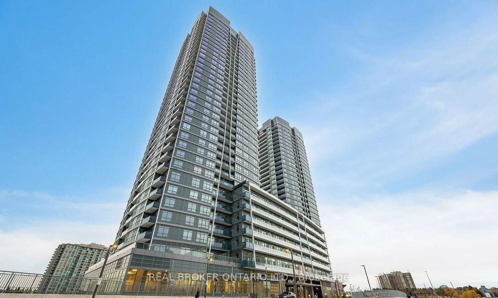 50 Upper Mall Way, Unit 2009 - Image 1