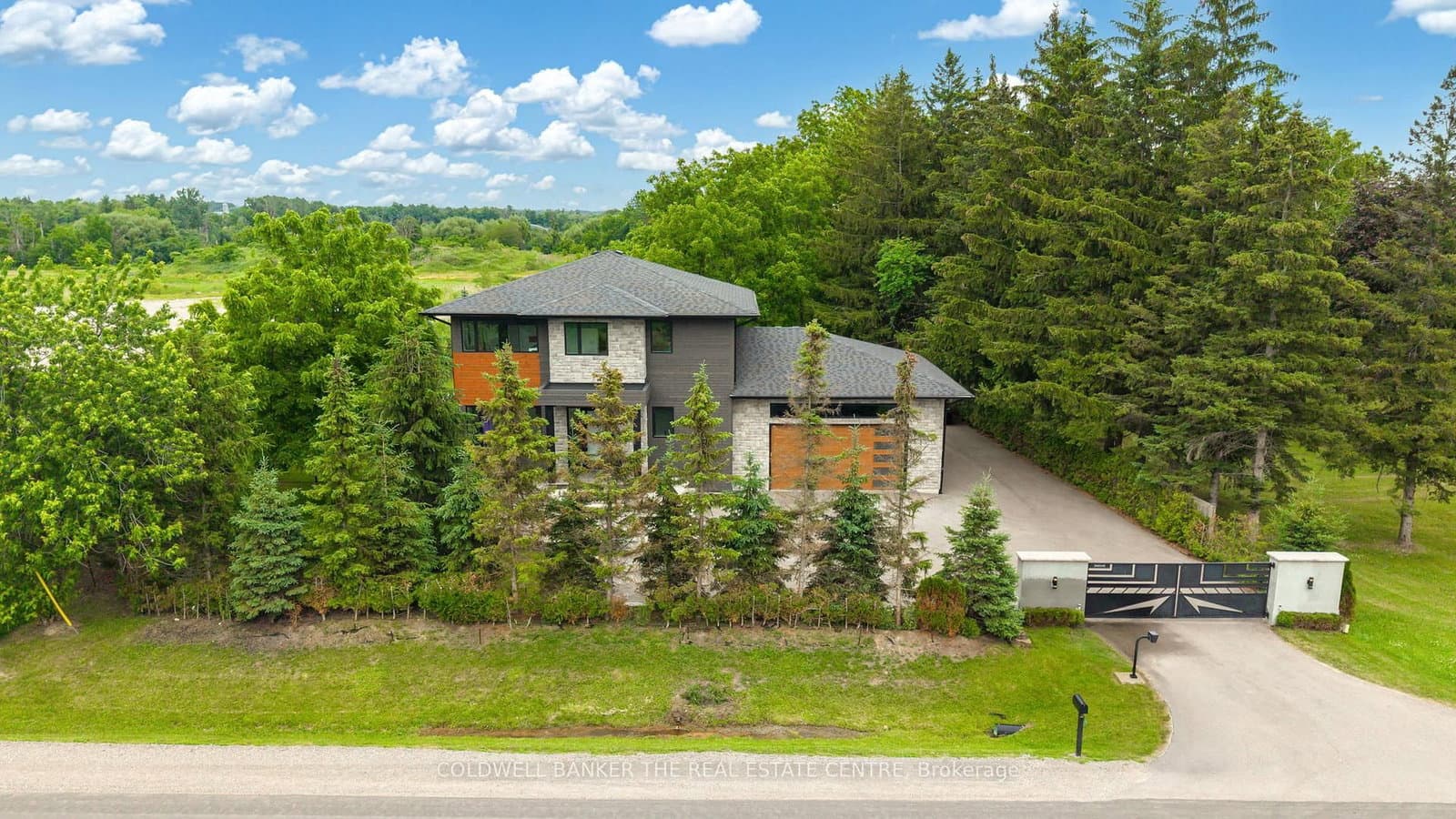 11657 Warden Avenue thumbnail 2