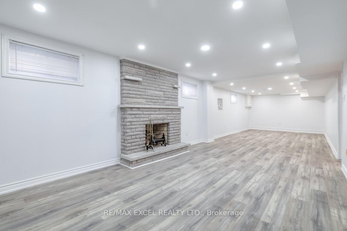 310 Raymerville Drive thumbnail 40